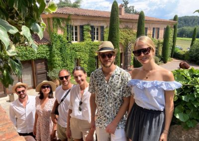 French Riviera Wine Tours - Three young couples enjoy a wine tour in a winery of Côtes de Provence